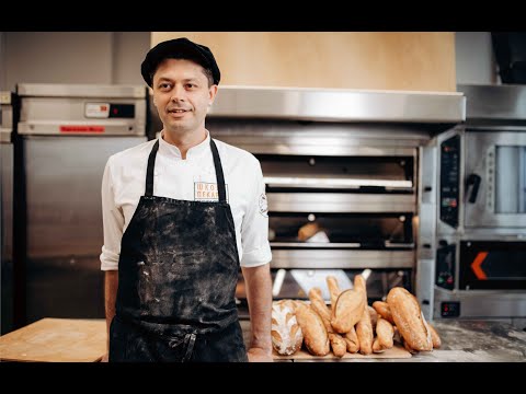 Видео: Майстер-клас в пекарні. Короткі зустрічі біля печі.