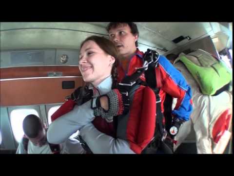 Видео: Тандем прыжок с парашютом. УРА!