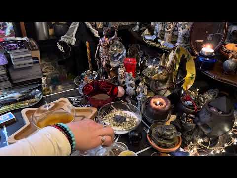 Видео: Мощная Чистка от порчи в Полнолуние! С обраткой и защитой !!! 😇🎁💖😇