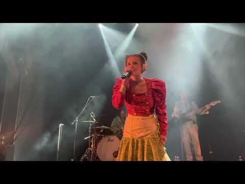 Видео: Монеточка - Переживу - Helsinki - 12.12.22