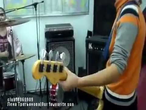 Видео: Одна из первых репетиций группы "Ранетки" (2005)