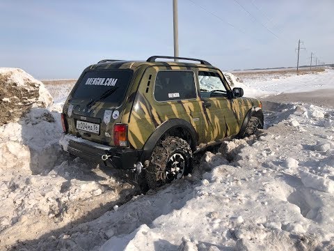 Видео: НИВА БРОНТО НА ЦЕПЯХ