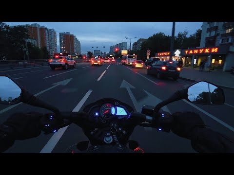 Видео: Мотопокатушки на bajaj (гонки со скутером и мт09)