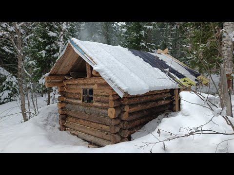 Видео: ЖИЗНЬ И БЫТ В ТАЙГЕ. УТРО В ЛЕСНОЙ ИЗБЕ. ТАËЖНЫЕ ДЕЛА НЕ ЖДУТ.