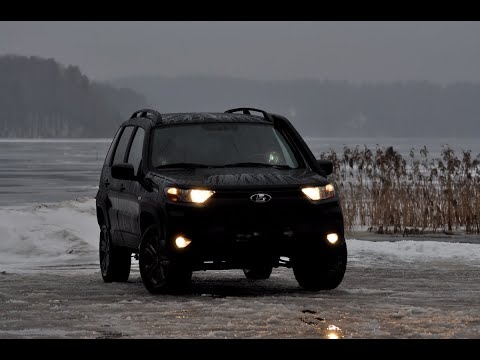 Видео: Нива Тревел.  Зимняя резина.