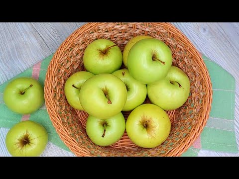 Видео: Гениально и просто! Необычный пирог с яблоками без замешивания теста!