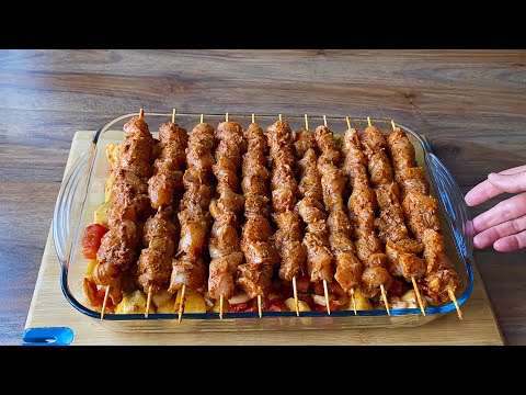 Видео: Полноценное меню для гостей 💯Куриные шашлычки, запеченные в духовке, с овощами и фирменным соусом
