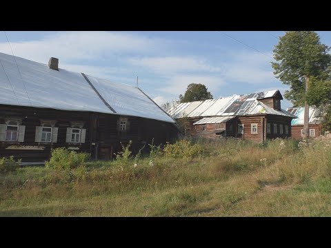 Видео: Красивая деревня. Древняя деревня со старинными домами. Уцелевшие дома шедевры. Недоступная деревня