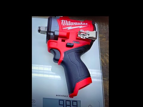 Видео: 12в Гайковерт 1/2 Milwaukee 2563p-20 745Нм тест сравнение с 18в гайковертами бош девольт.ВИДЕО ЧУЖОЕ