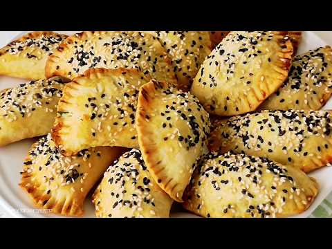 Видео: Всегда ГОТОВЛЮ на Пикник Вкуснейшие ЗАКУСОЧНЫЕ ПИРОЖКИ!🏕 // Delicious SNACK CAKES!