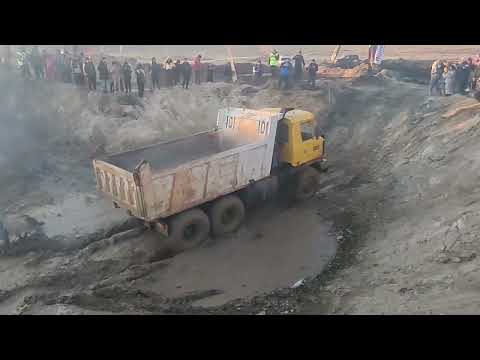 Видео: Уральская засада 2023. Грузовики.