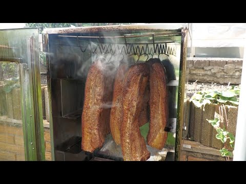 Видео: Как КОПТИТЬ САЛО в коптильне горячего копчения! Geräucherter Schweinebauch
