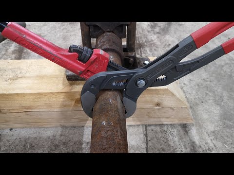 Видео: Схватка гигантов. Knipex Cobra XXL vs Milwaukee Cheater.