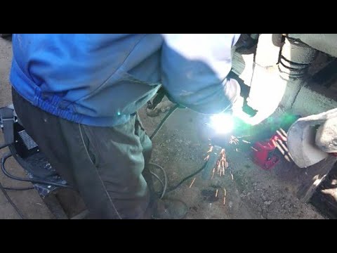 Видео: Люфт шкворня в балке Камаз, вариант реставрации или Бомж Пакет по Салтовски!