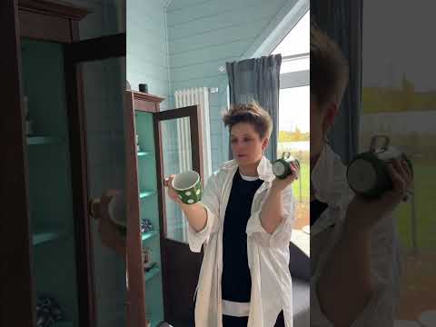 Видео: ВЫПУСК из ГОСТИНОЙ Ларисы Сергеевны вашему вниманию, дамы и господа!