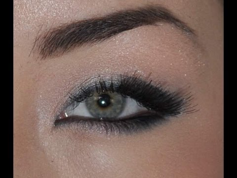 Видео: Легкий соблазнительный макияж