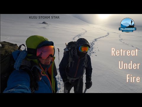 Видео: KUIU STORM STAR | Лагерь метели в Кэрнгормсе. Мы были унижены.