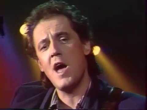 Видео: Яак Йоала "Я жду почтальона" (1987)