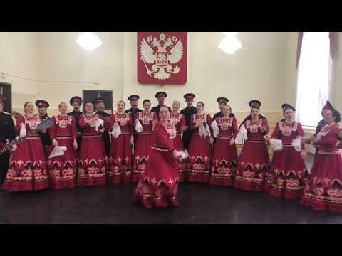 Видео: «Молодая молода, недогадливая»Ансамбль песни и пляски Донских казаков им A.Квасова.