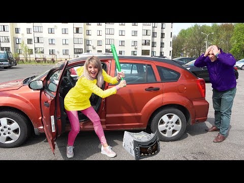 Видео: МЕСТЬ за РАЗБИТЫЙ КАПОТ..*МАГНИТОЛА в ЩЕПКИ* Толик ОФИГЕЛ.