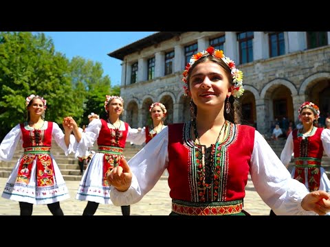 Видео: "Невероятни Български Народни Танци на Античния Театър в Пловдив! 🌟 Заповядайте на магията!"  еп.4