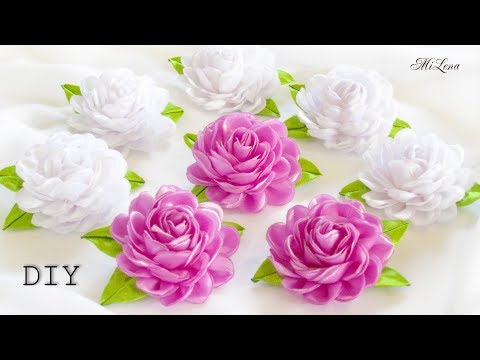 Видео: РЕЗИНКИ ДЛЯ ВОЛОС, МК / DIY Scrunchy with Kanzashi flowers