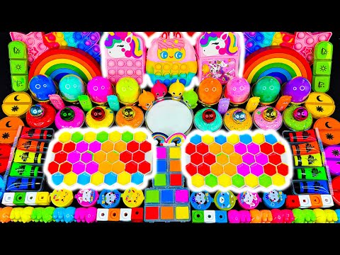 Видео: ASMR слайм 🌈 Радужный единорог, глина, макияж и блёстки | Смешиваем случайные вещи в слайм
