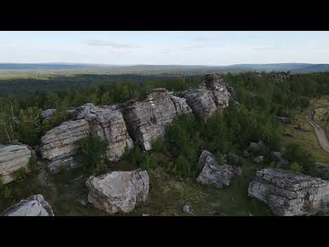 Видео: достопримечательности Губахи. гора Ладейная, гора Крестовая, Губаха