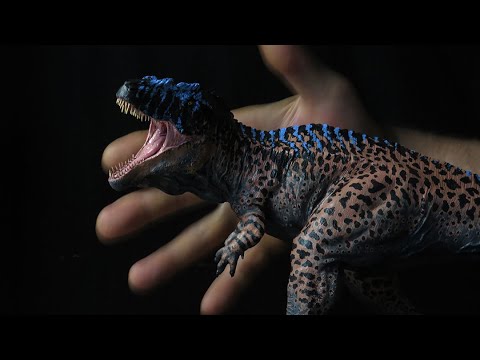 Видео: Sculpting giganotosaurus with polymer clay / Лепка динозавра / The isle / Гиганотозавр