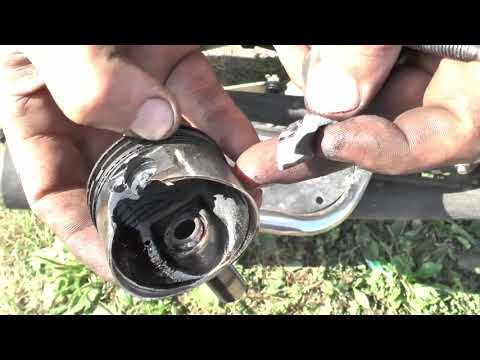 Видео: Мопед Альфа выпрессовка поршневого пальца после перегрева