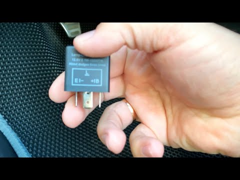 Видео: Установка регулируемого реле поворотников на LADA Granta FL, заставляем свет мигать иначе