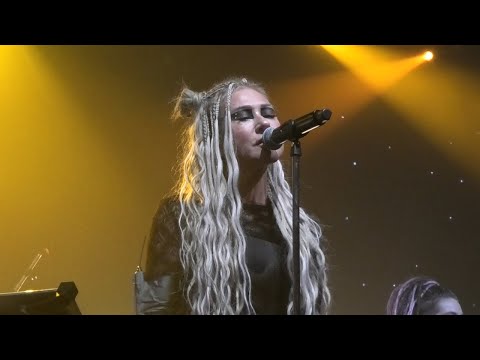 Видео: ЛИНДА - Ворона (Aurora Concert Hall, г. Санкт-Петербург) [1080p] - 29.10.2023