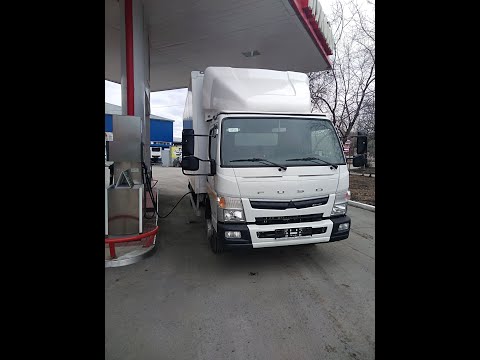 Видео: Обзор кабины (салона) Fuso Canter TF...