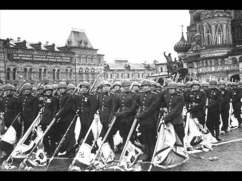 Видео: Soviet Army March "Military Feat" (Zinovy Binkin) / Марш Боевой подвиг (Зиновий Бинкин)