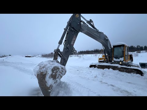 Видео: Купил гусеничный экскаватор!  Почему печка не дует горячим воздухом на Volvo 210?