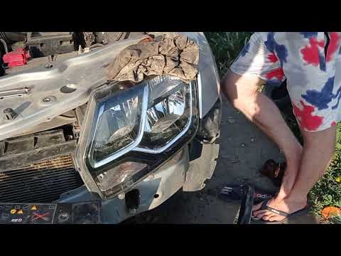 Видео: Замена вентилятора охлаждения Рено дастер