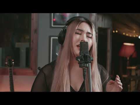 Видео: Инээмсэглэл - Зүрхний үг (Acoustic Cover feat. Enguun)