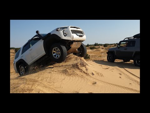 Видео: Toyota и песок. Пустыня Олешки. 4runner, fj cruiser