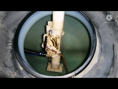 Видео: Nissan X-trail врет датчик уровня топлива, или как получить половину бака бесплатно 😁