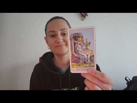 Видео: КОГО ИЗ НИХ ВЫБРАТЬ? ОБА НЕРАВНОДУШНЫ🥰