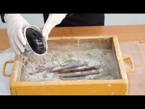 Видео: Криминалистика. Правила фиксации и изъятия следов обуви