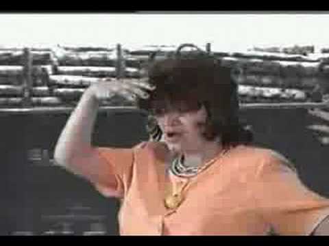 Видео: Мадам Брошкина