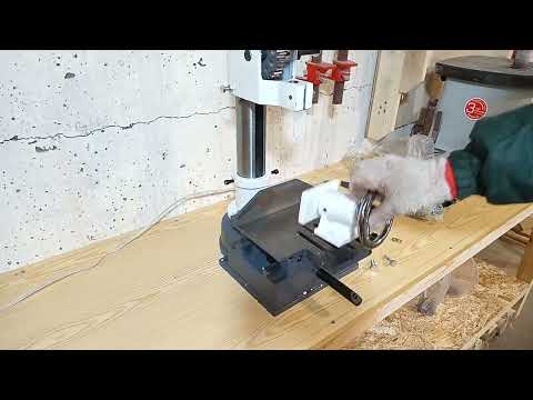Видео: Долбежный станок по дереву REALREZ RWMM 750W