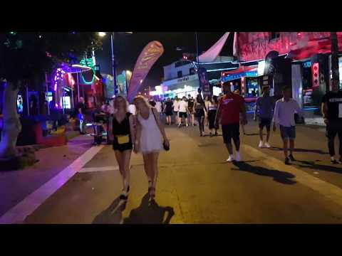 Видео: Кипр, Айя Напа, ночная жизнь, улица баров и клубов. Cyprus, Agia Napa, night life, club street