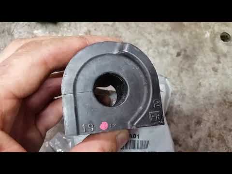 Видео: Honda Accord 9   2.0 Hybrid.Замена втулок (резинок) стабилизатора .