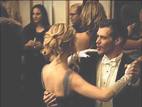 Видео: Клаус и Керолайн за тебя я умру