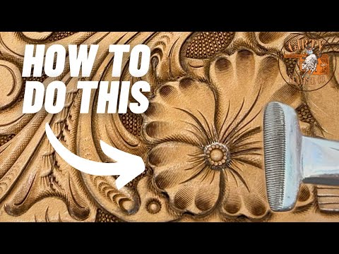 Видео: Создание уникальных дизайнов на коже с помощью инструмента для штамповки отпечатков пальцев