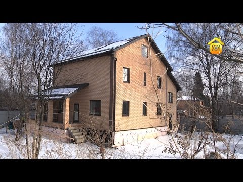 Видео: Хватит на всех: рациональное строительство четырехэтажного дома // FORUMHOUSE