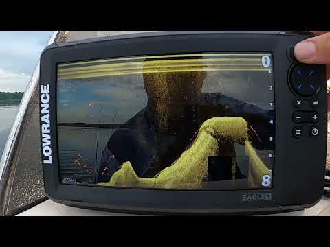 Видео: Lowrance Eagle 9, обзор на воде