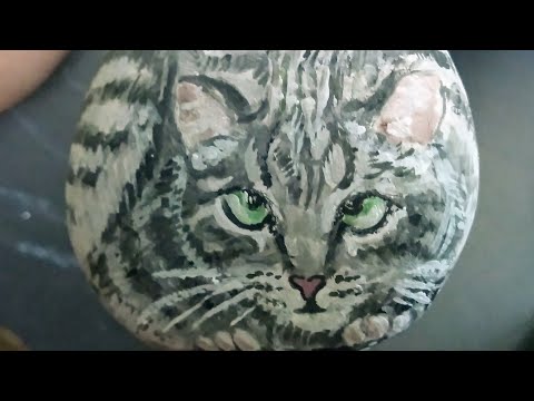 Видео: Роспись на камне  "кот"